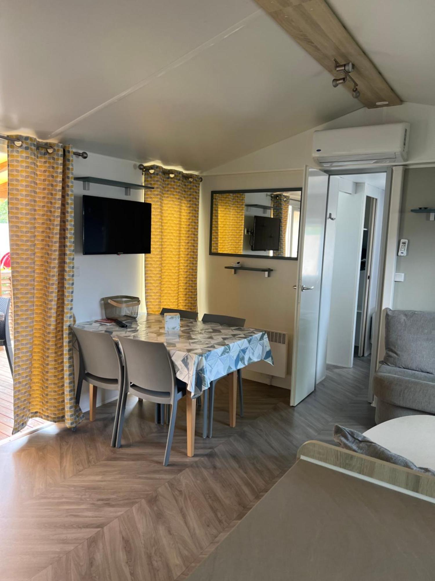 Mobilhome La Carabasse Vias Plage エクステリア 写真