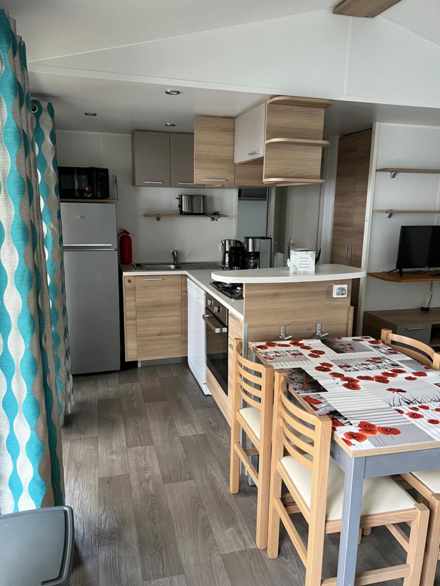 Mobilhome La Carabasse Vias Plage エクステリア 写真